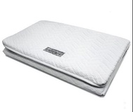 新淨雅芳婷天然乳膠透氣三摺床墊 Very good condition Tri-fold Latex Mattress
