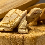 秘魯聖木烏龜雕像 原住民人手製作 印加聖木吉祥物