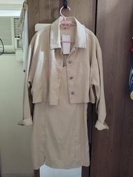 AIR SPACE 米色兩件式套裝 連身裙 外套