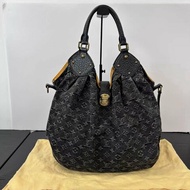 LV 黑色牛仔hobo托特包 40*26*18 98新配件塵袋