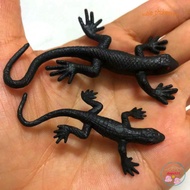 Simulation of gecko gecko, gecko, BLACK lizard - Fake plastic toy to scare friends and troll interes