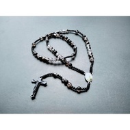 R433 CATHOLIC CRACKED PEARL CROSS ROSARY