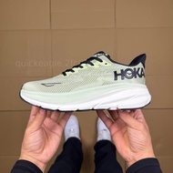Hoka Clifton 9 緩震慢跑鞋
