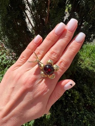 琥珀蜂鸟与红宝石琥珀球戒指 13.5 mm 独特的琥珀蜂鸟设计戒指