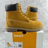 Timberland 6吋皮靴