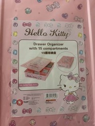 全新hello kitty 15格收納盒 (可作內衣收納)