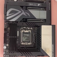 CLEARANCE - ROG MAXIMUS Z790 Hero ATX Board