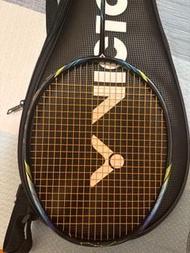 Victor 羽毛球拍