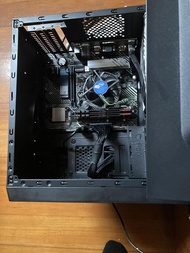 十代 I3-10100F + B560 + GTX 1650 Super + 16G + SSD 二手電腦主機
