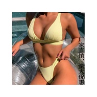 Sexy bikini that gathers in two A sexy bikini that gathers in two