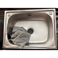 Sink 1 Hole + Liquid Dispenser 6045lampard Size 600 x 450 Mm.