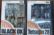 海洋堂 山口式Kaiyodo Revoltech Yamaguchi 限定 黑魂 044 Black Ox 黑牛 043 Tetsujin 28 鐵人28號