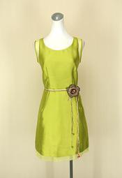 貞新 LORANZO ROMANZA 義大利品牌 螢光綠圓領無袖緞面洋裝M(36號)(34259)