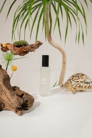 女還蒙姍-寵物保濕抑菌除臭噴霧(100ML)ペットの抗菌消臭スプレー