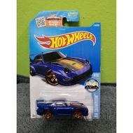 Hot Wheels Porsche 993 GT2 (US Card)