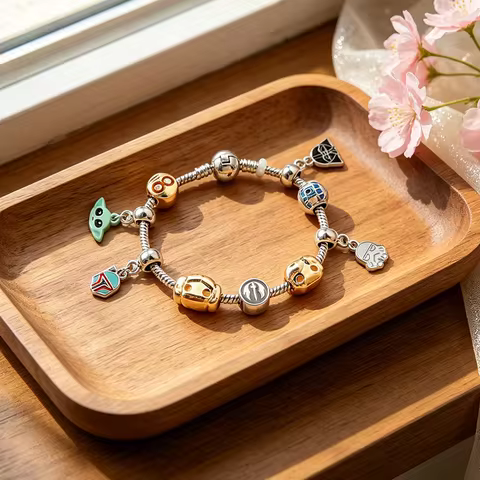 Star Wars Mandalorian Charm Bracelet - Baby Yoda Grogu, C-3PO, R2-D2 & Stormtrooper Beads, Silver Pl