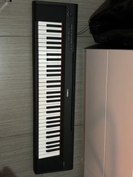 YAMAHA 61 鍵電子琴