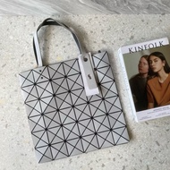BAOBAO ISSEY MIYAKI MATTE BASIC TOTE BAG PREMIUM QUALITY IMPORTEDWanita