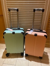 20 吋登機行李箱 20 inch luggage for handcarry 56 x 35 x 22cm