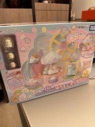 日本Takara Tomy 角落生物Sumikko Gurashi 旋轉旋轉木馬遊樂園場景玩具