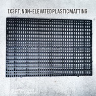 1x3ft Non Elevated Plastic Matting (Black)