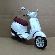 Vespa Primavera 150 電單車 （白色）【 比例 1：12】