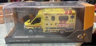 Tiny 1:43 救護車（連擔架床）