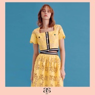 [asv ss25] Shannon Cropped Top เสื้อผู้หญิง ทรงครอป แขนสั้น คอเหลี่ยม แต่งปิเกต์ แต่งกระดุมทองด้านหน