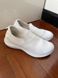 Skechers Slip-on Sneakers