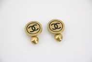 Chanel Vintage 94A 金屬黑色CC圓形金色袖扣/鈕扣