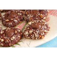 THUMPRINT CHOCO ALMOND 100% BERYLS, COOKIES ALMOND CLUSTER