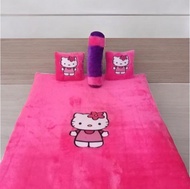 Kasur Karpet Bulu Motif Karakter Terbaru Ukuran 165x120 dengan Bonus Bantal dan Guling Ukuran Kecil 