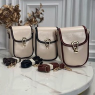 CFG GENDIS LOCK SLINGPHONE MATERIAL; PREMIUM LEATHER COMBINATION