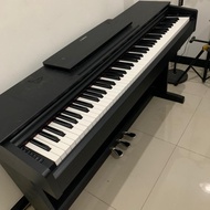 Preloved Yamaha Digital Piano Arius YDP143B Bandung Second