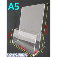 Box Acrylic Brochure Holder A5