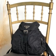 【日本直送名牌二手包】PRADA 普拉達 後背包 黑色 三角標誌 尼龍 વાનપક vintage 老物 3nkejc