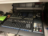 TASCAM. DM-24 Mixer