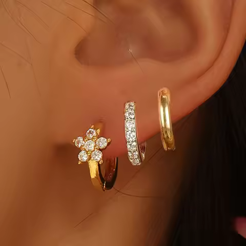 3Pcs Flower Huggie Hoop Earrings Set For Women Fashion Tragus Piercing Earring Cartilage Jewelry Hel