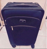 黑色Tumi品牌🌟登機箱 行李箱❤️ Tumi最專業做行李箱的頂級品牌🌟原價三萬多 超低價割愛❤️