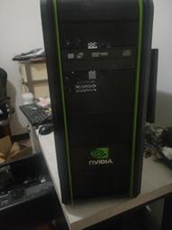 2手 NVIDIA 輝達 電腦機殼 機殼旁邊有由酷碼設計標示英文 design by cooler master