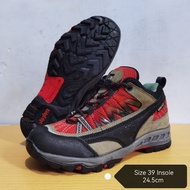 BLACKYAK GORE-TEX 39 Hiking Shoes