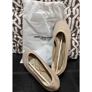 Brand New Twenty Eight Round Toe Knitted Flat Women Shoes