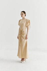 THEPARROTxKOS PTG 1791 Two identities. One expression. A collaboration shaped by time crafted with i