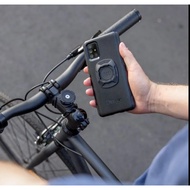 QUAD LOCK UNIVERSAL ADAPTOR V3 & MAG SAFE VERSION ADAPTOR