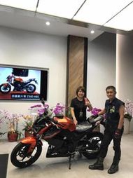 *敏傑CONNIE*賀交車！最好上手檔車Z300~ABS+滑離 夠安全！聯絡0928104675