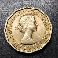 UK Queen Elizabeth  II 3 Pence 1966