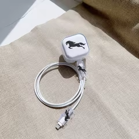 The data cable protection cover for Apple's 18w/20w original data cable protection rope charger Blac