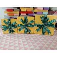 Set Of 3 Sizes Gift Box With Beautiful Bow 14x14,16x16,18x18