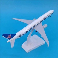 Southern Airlines B777 with Landing Stand Simulation Static Airplane Model Ornaments Chinese Souther