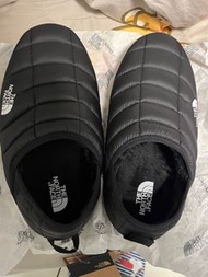 The North Face Mountain Essentials 保暖拖鞋